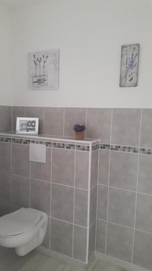 Aux Reves Des Mees Villa Les Mees Luaran gambar